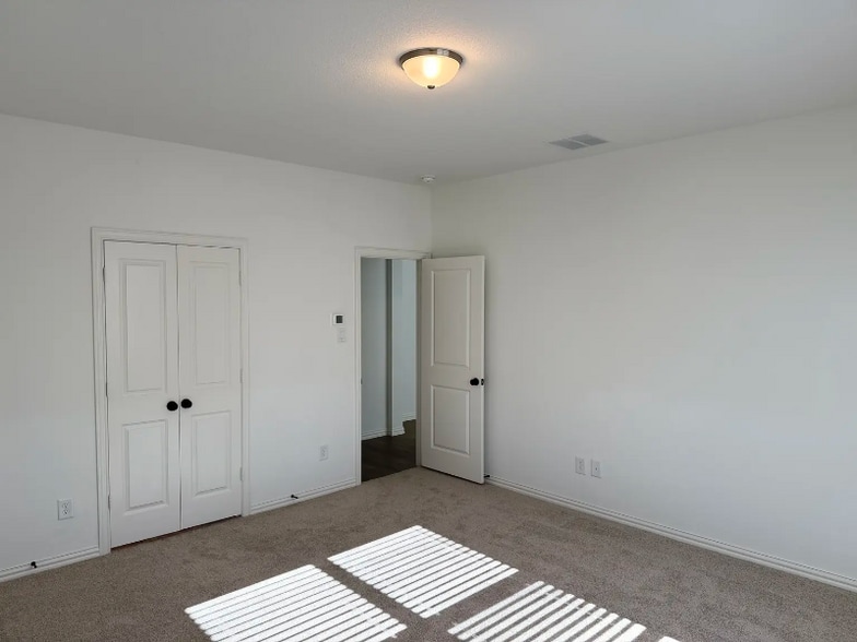 Building Photo - 1908 Wishon Rd