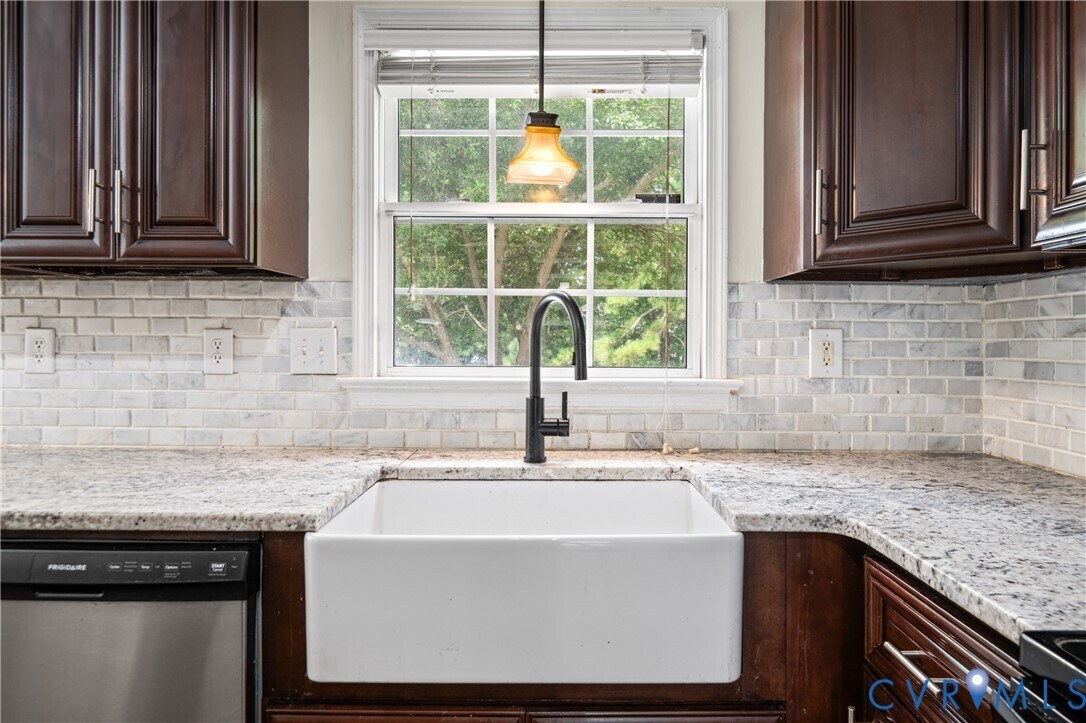 Building Photo - 13800 Rock Harvest Ct