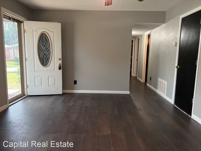 Building Photo - 3 br, 2 bath House - 117 Lou Drive