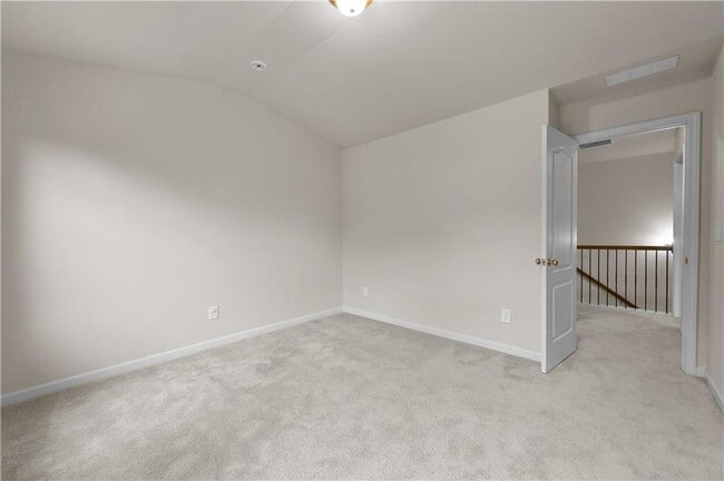 Building Photo - 2396 Whiteoak Bend