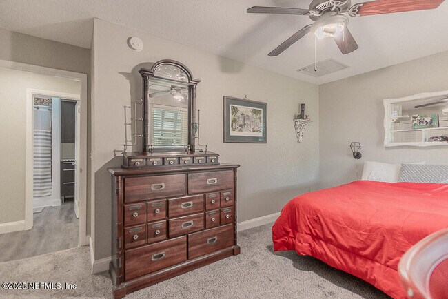 Building Photo - 14443 Stacey Rd