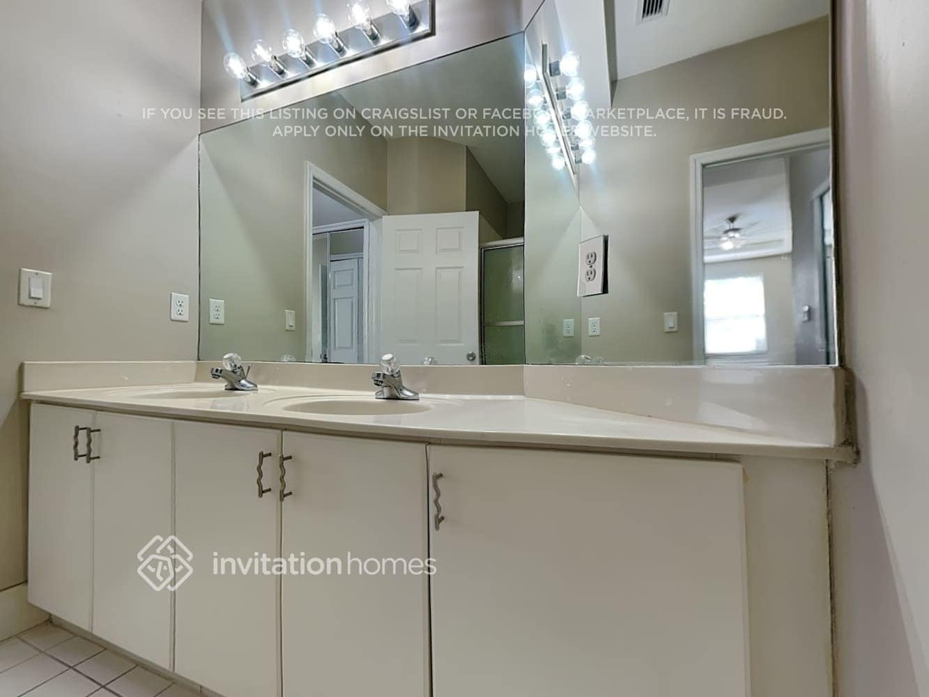 Building Photo - 11883 SW 152nd Ct
