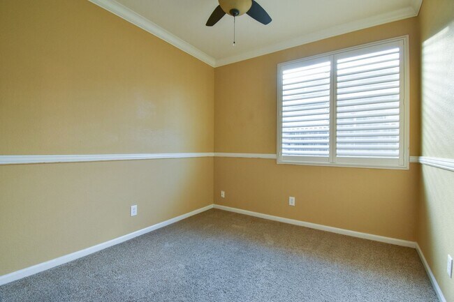 Building Photo - Beautiful Single Story Home available in R...