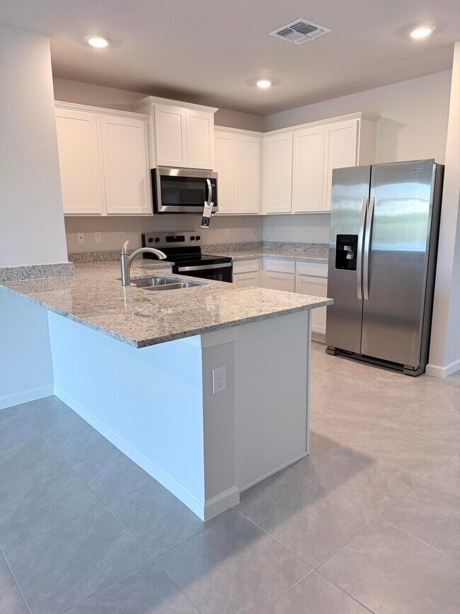 Building Photo - 12134 Rimini Wy