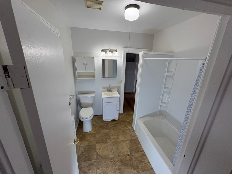 Building Photo - 925 Minnesota St