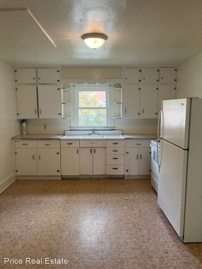 Building Photo - 3 br, 2 bath House - 403 Jackson Street