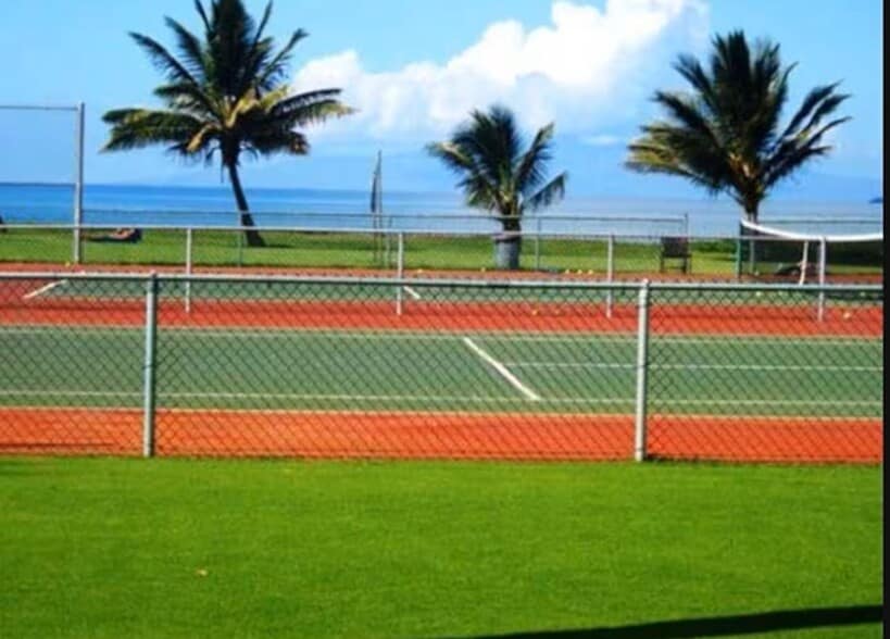 Building Photo - 1032 S Kihei Rd