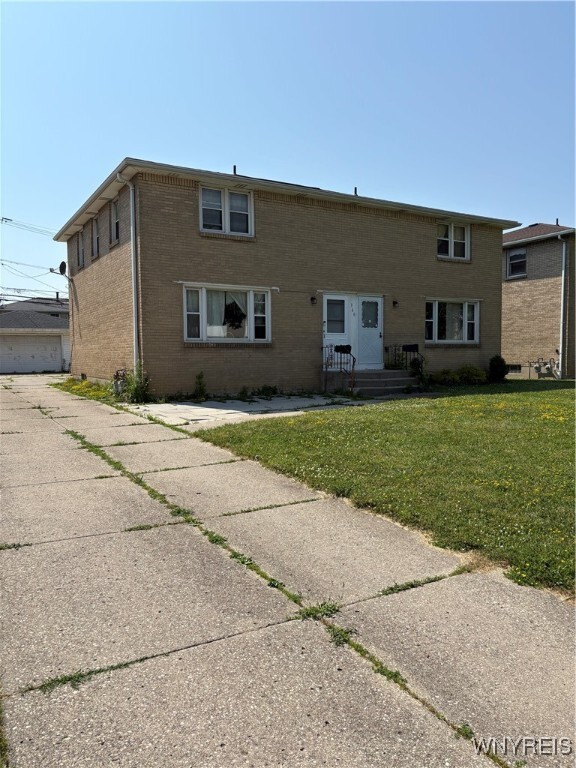 Building Photo - 366 Carmen Rd