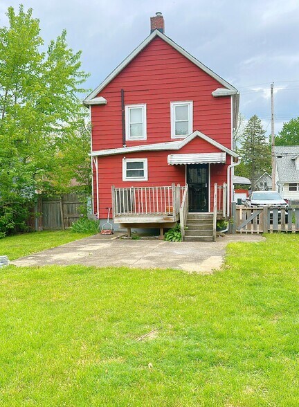 Building Photo - 1304 Kellogg Ave