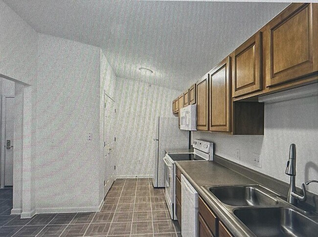 Building Photo - 8921 Hunters Creek Dr