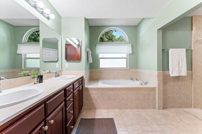 Building Photo - 15652 Coastal Ln
