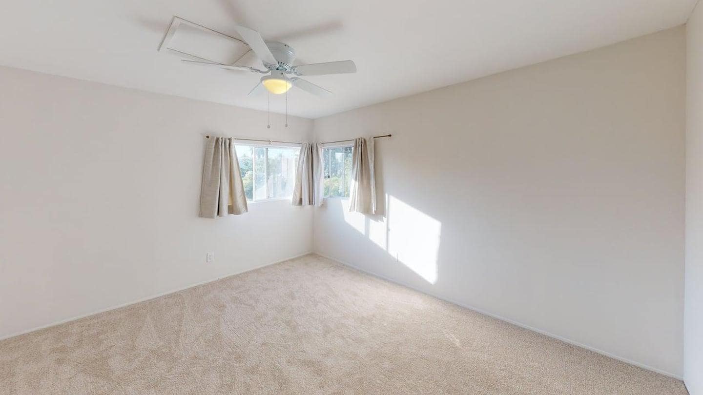 Building Photo - 4312 Manzanita Dr