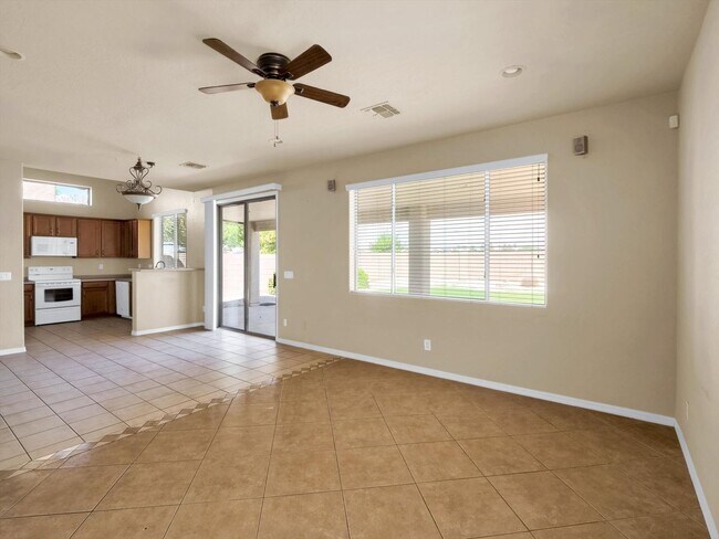 Building Photo - stunning 4-bedroom, 2-bathroom home