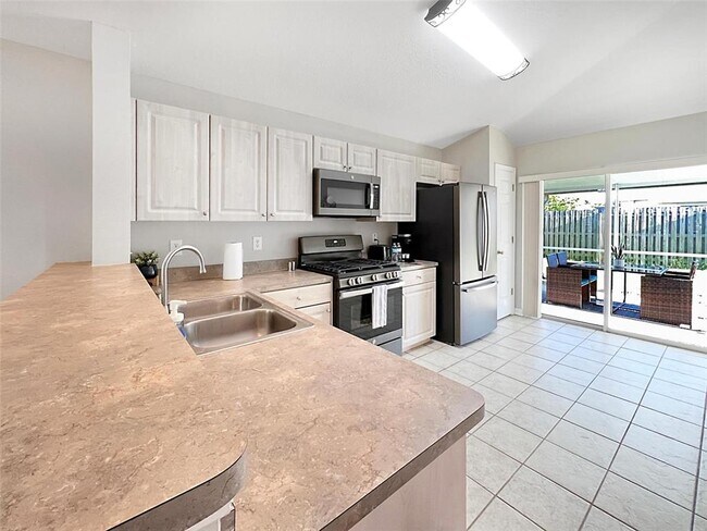 Building Photo - 24604 Siena Dr