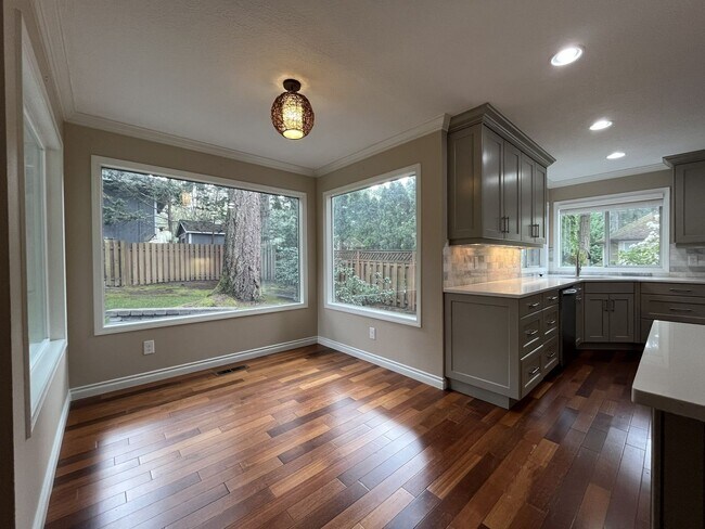 Building Photo - Stunning 4BR Home with Formal Living & Dining, Office & Gourmet Kitchen