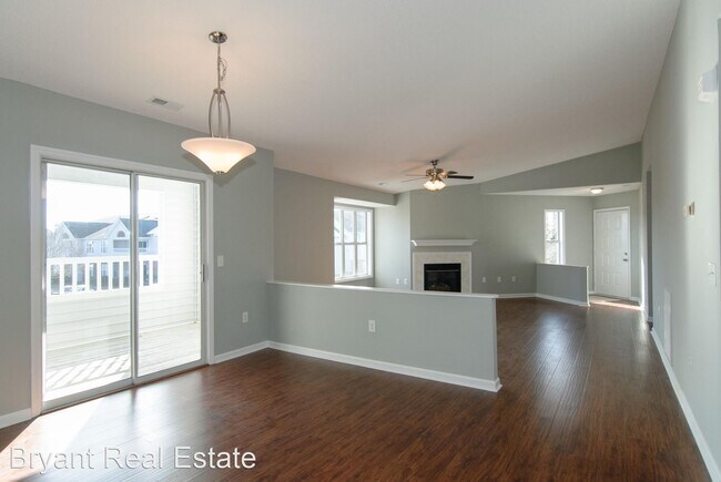 Building Photo - 4106 Breezewood Dr
