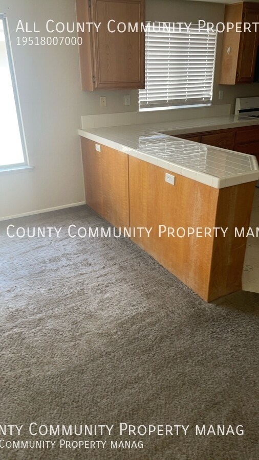 Building Photo - 31697 Loma Linda Rd