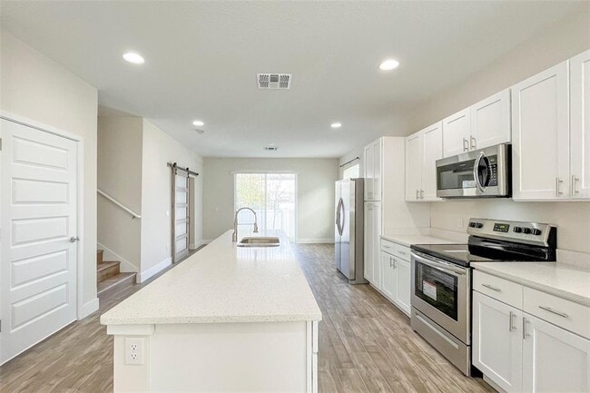 Building Photo - 4417 Summer Flowers Pl