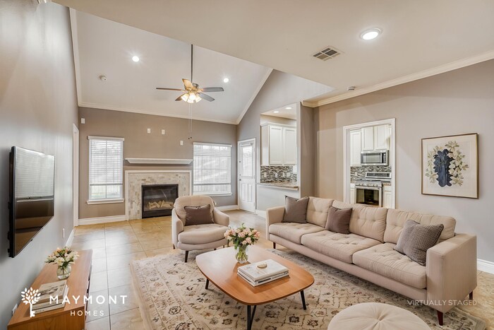 Building Photo - 14623 Sanour Dr