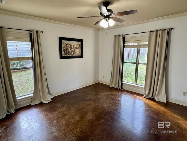 Building Photo - 6991 Carson Ln