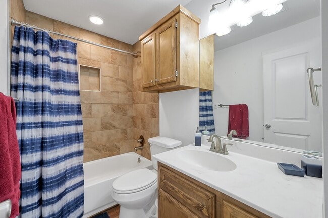 Building Photo - 1232 Co Rd 1805