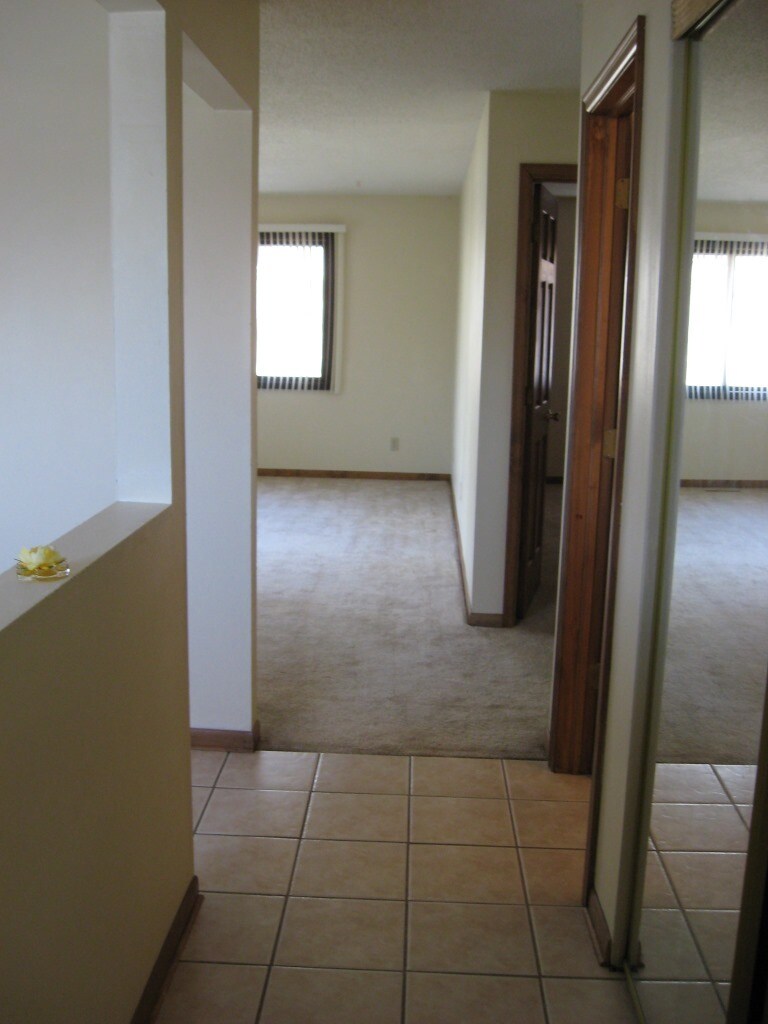 Building Photo - 7291 Bagpipe Blvd