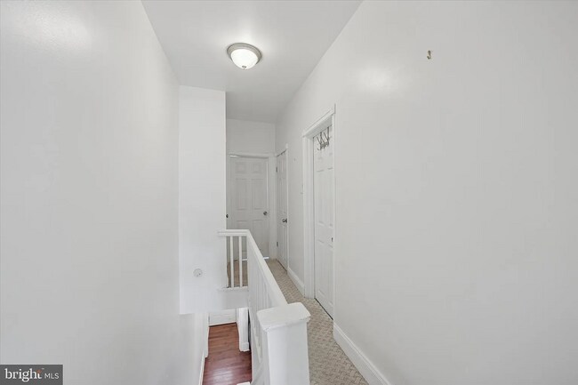 Building Photo - Modern 3-Bedroom Rowhome with Backyard Pat...