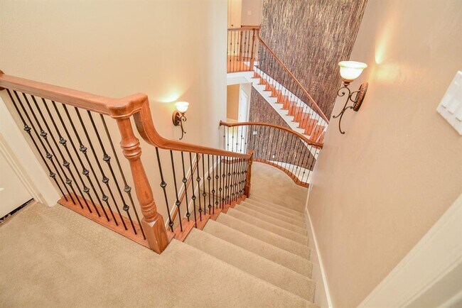 Building Photo - 2603 Braer Ridge Dr