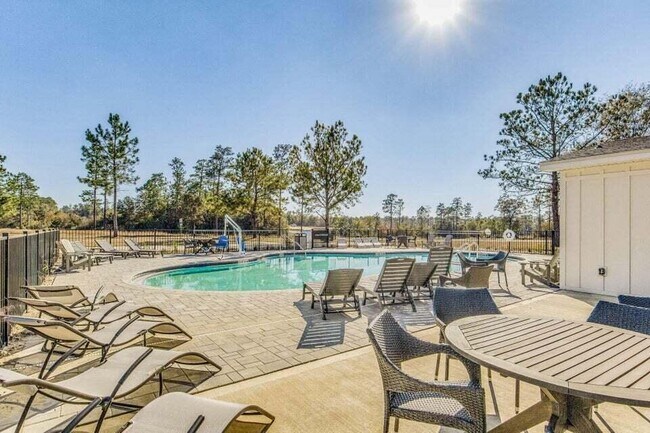 Building Photo - 3102 Heritage Plantation Blvd