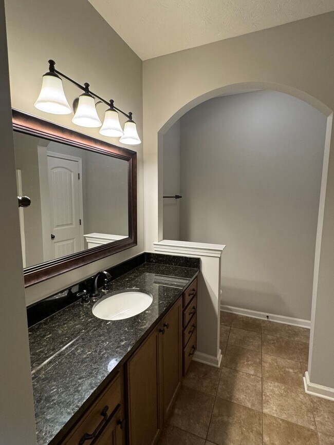 Building Photo - Pike Road Home