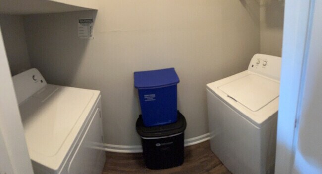 Building Photo - 1397 Lettered Olive Ln