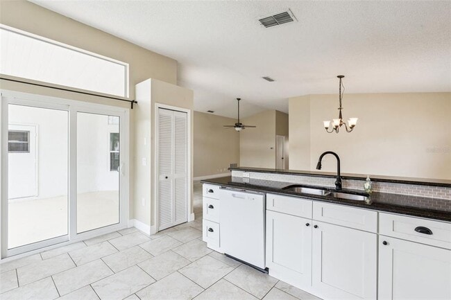 Building Photo - 14643 Traders Path