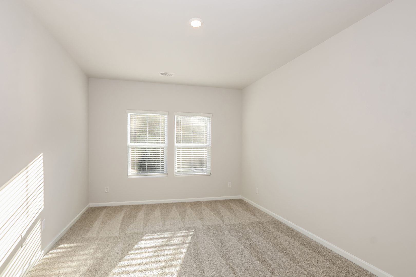 Building Photo - 313 Parkington Ln