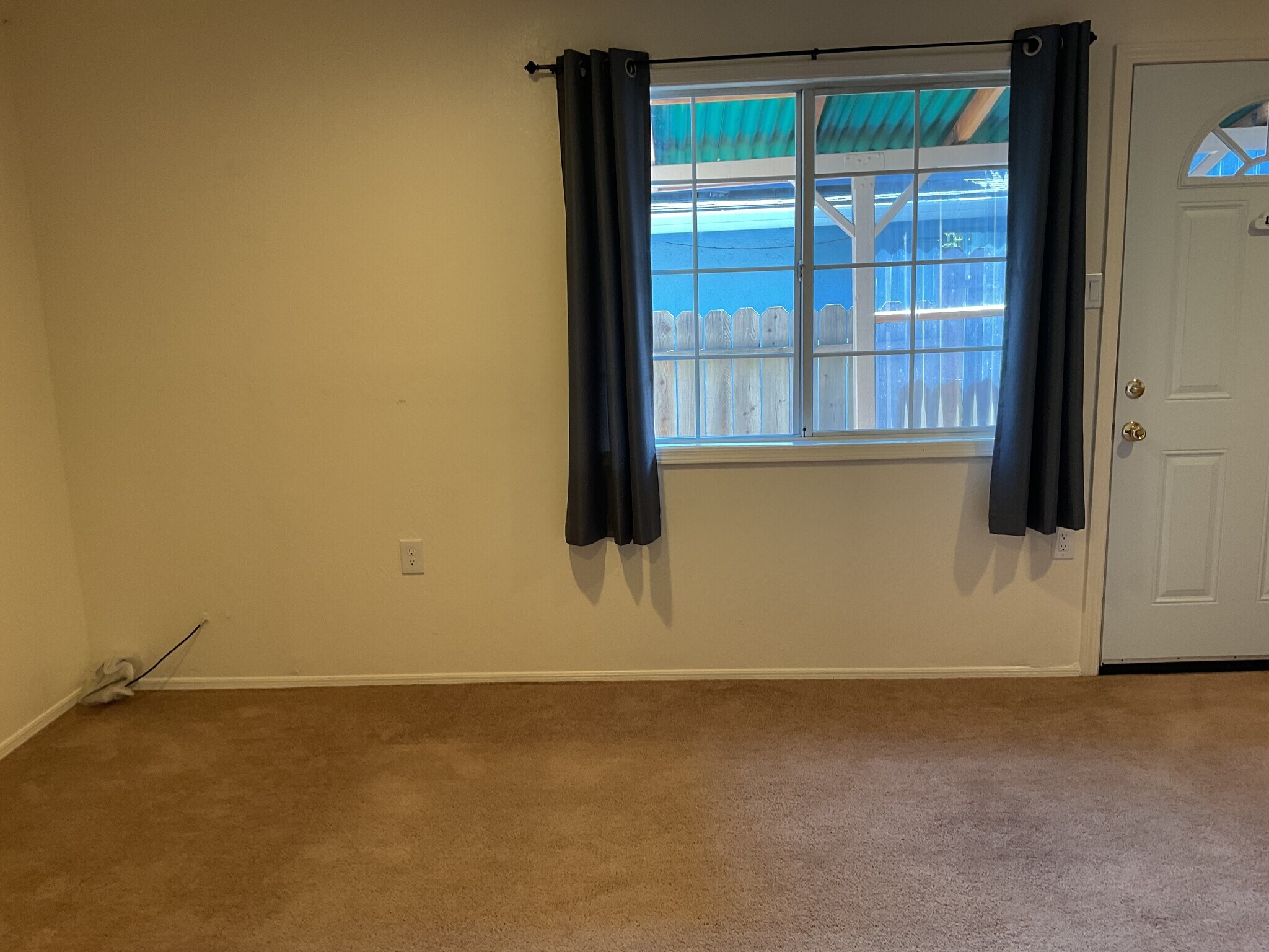 Building Photo - 2633 Bal Harbor Ln