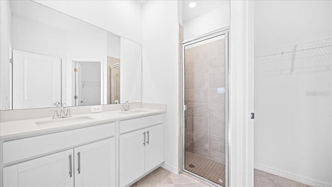 Building Photo - 14694 White Pearl Rd