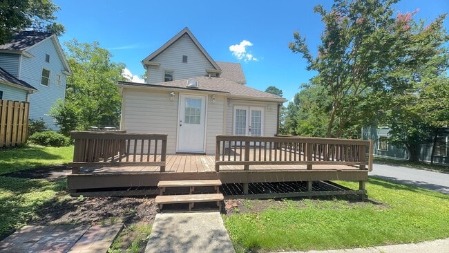 Building Photo - 3BR 2BA Home in Fisher Park