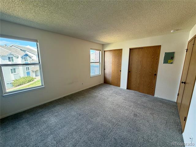 Building Photo - 1302 S Cathay Ct