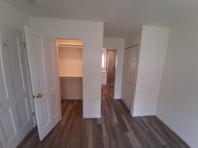 Bedroom with 2 Closets - 205 N Florence St