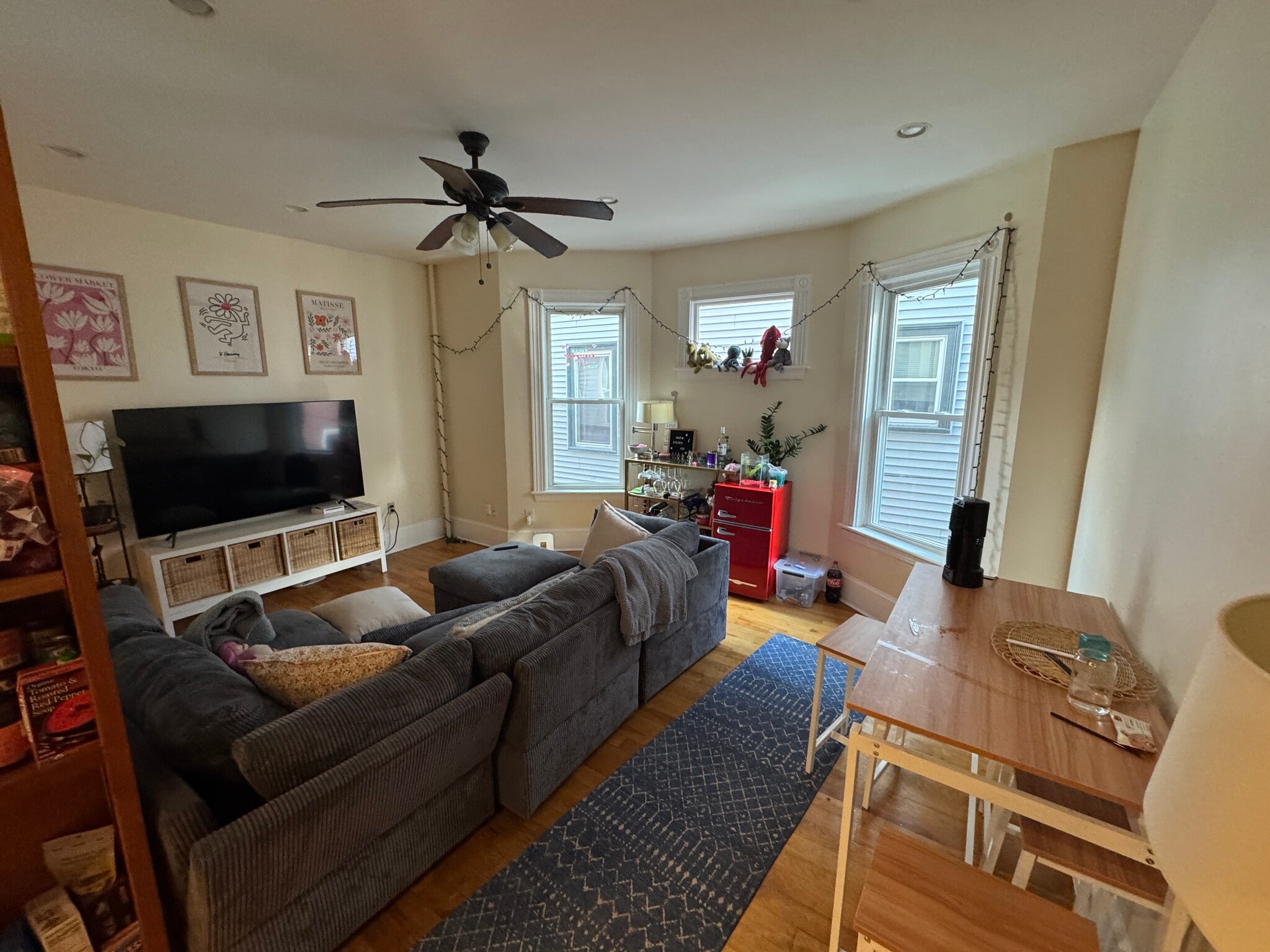 Building Photo - 99 Calumet St