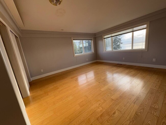 Building Photo - 20405 25th Ave NW