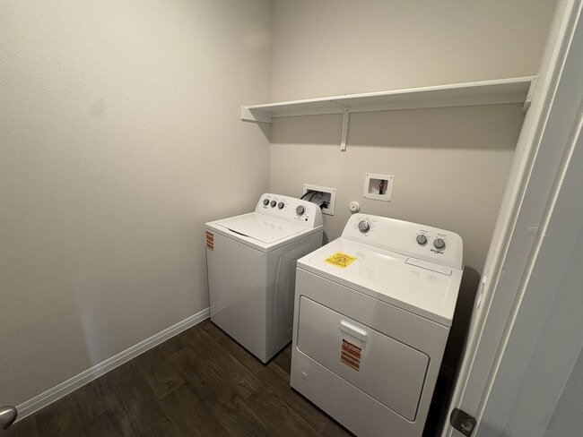 Building Photo - 254 Texoma St