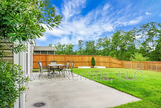 Building Photo - 210 Daniels Creek Cir