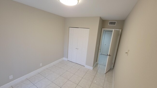 Building Photo - 6289 Lear Dr