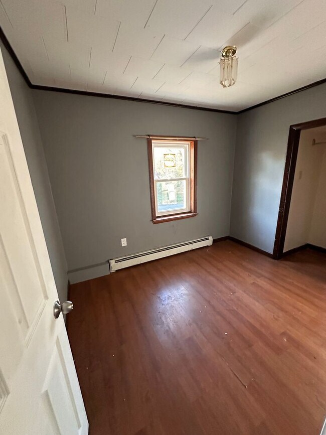 Building Photo - 316 Worth St