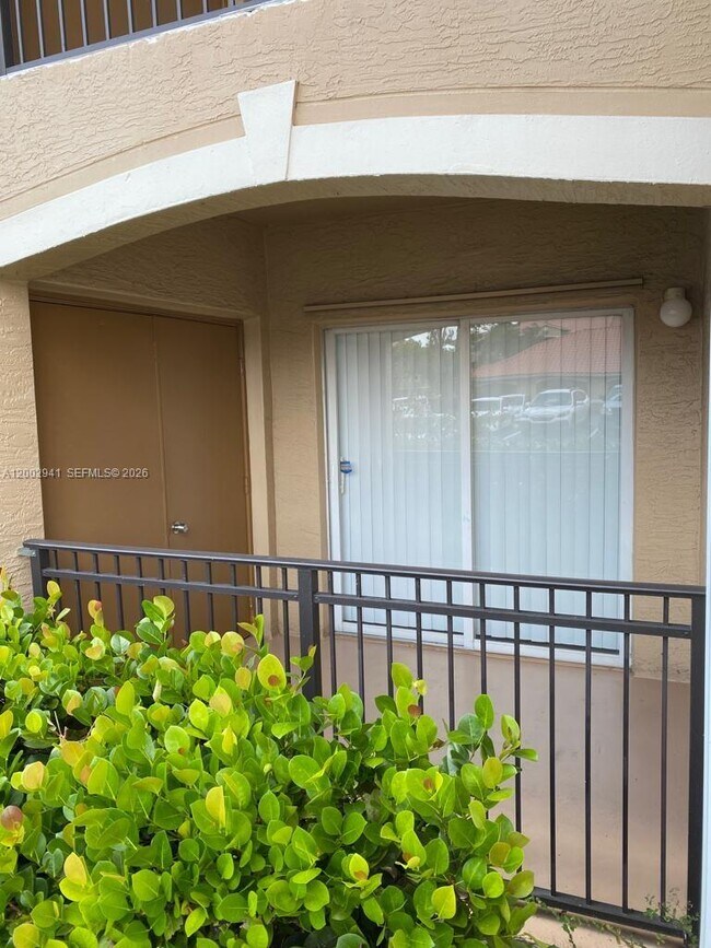 Building Photo - 11631 SW 2nd St