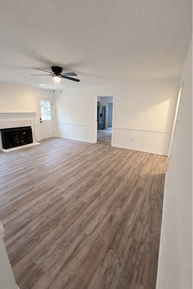 Building Photo - 116 Thistle Dr