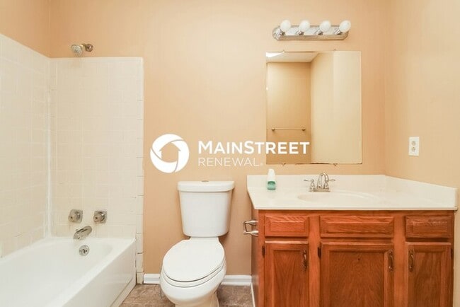 Building Photo - 3 Bedroom Pet-Friendly Home in Nashville, ...