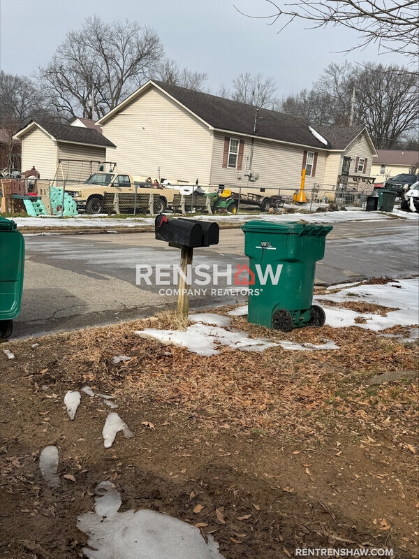 Building Photo - 112 Tomlin St