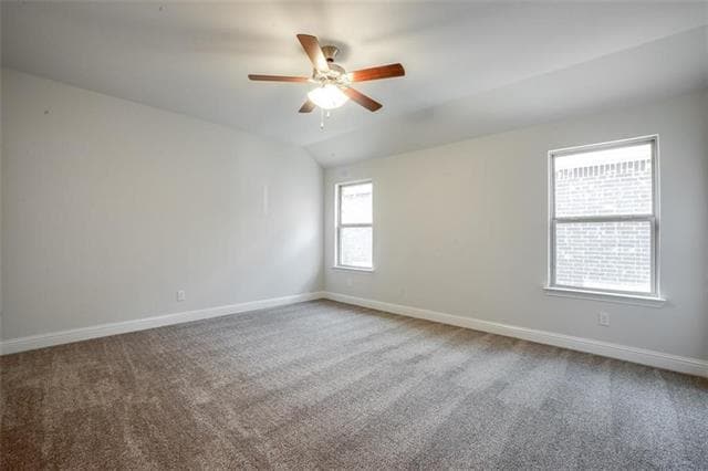 Building Photo - 2912 Chestnut Ln