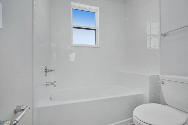 Building Photo - 1609 Astrid rd